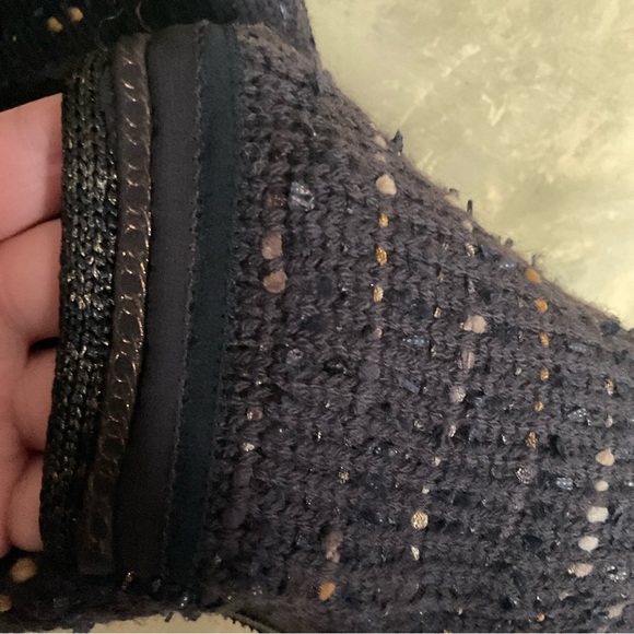 Elie Tahari Wool Blend Marled Knit Detailed Long Cardigan - Picture 6 of 10